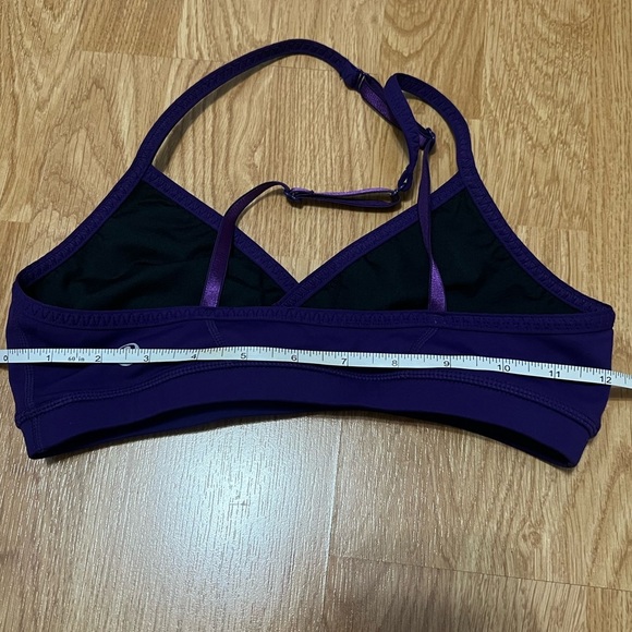 Lululemon Purple Triangle Eagle Yoga Bra with Cross-Straps (Size 4) - Picture 9 of 9